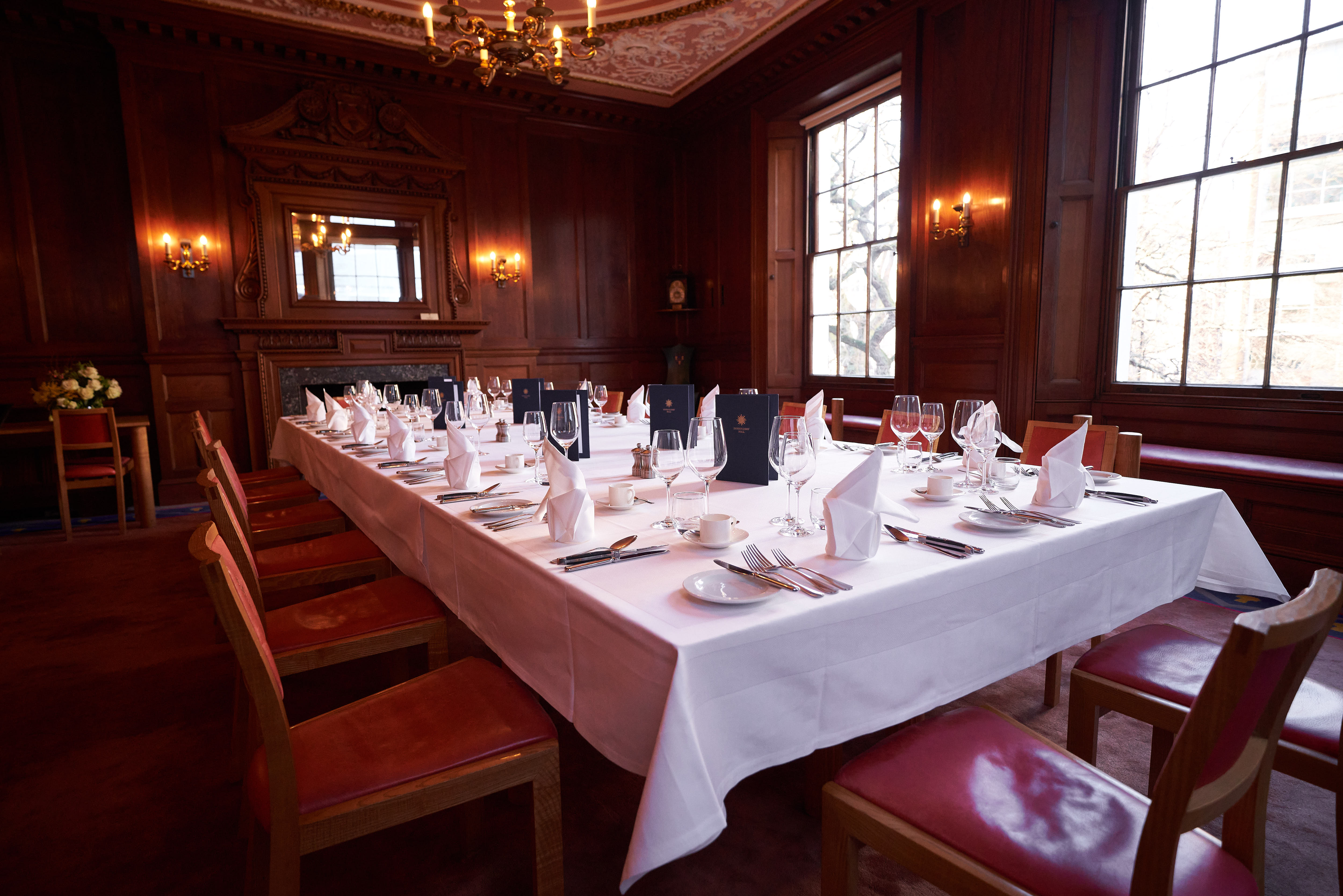 Elegant dining table in The New Court Room, ideal for corporate dinners and upscale events.