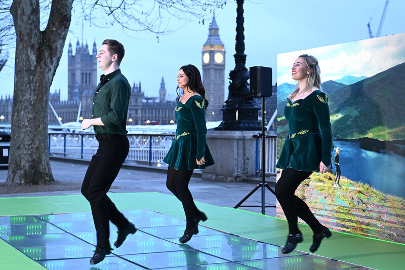 Queen's Walk - zezencswasv.jpg