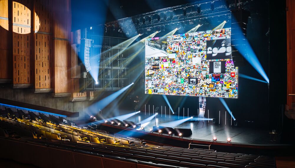 Queen Elizabeth Hall Auditorium - blf5cmi5cqw.jpg