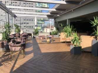 Stylish rooftop venue in Manchester Hall, perfect for upscale events and gatherings.