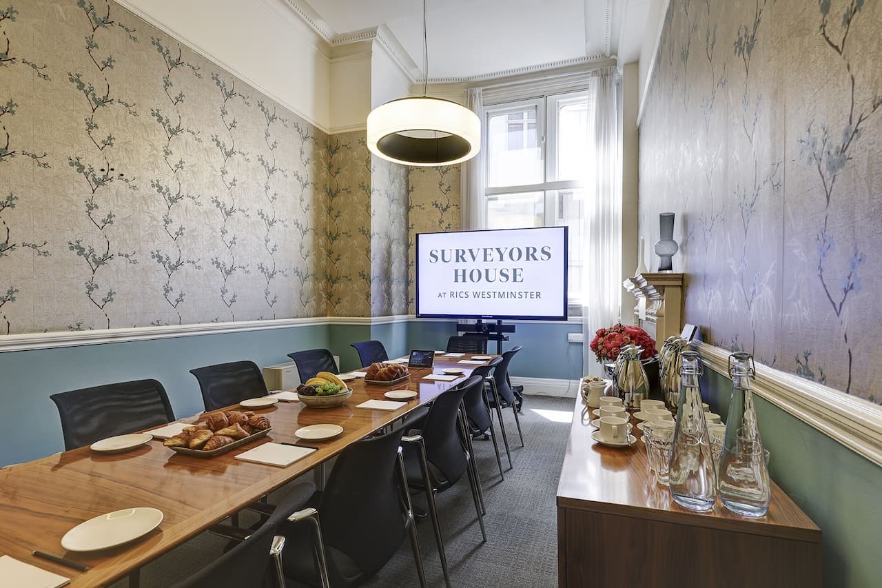 Boardroom at Surveyors House, Hong Kong: High-end executive meeting space with catering.