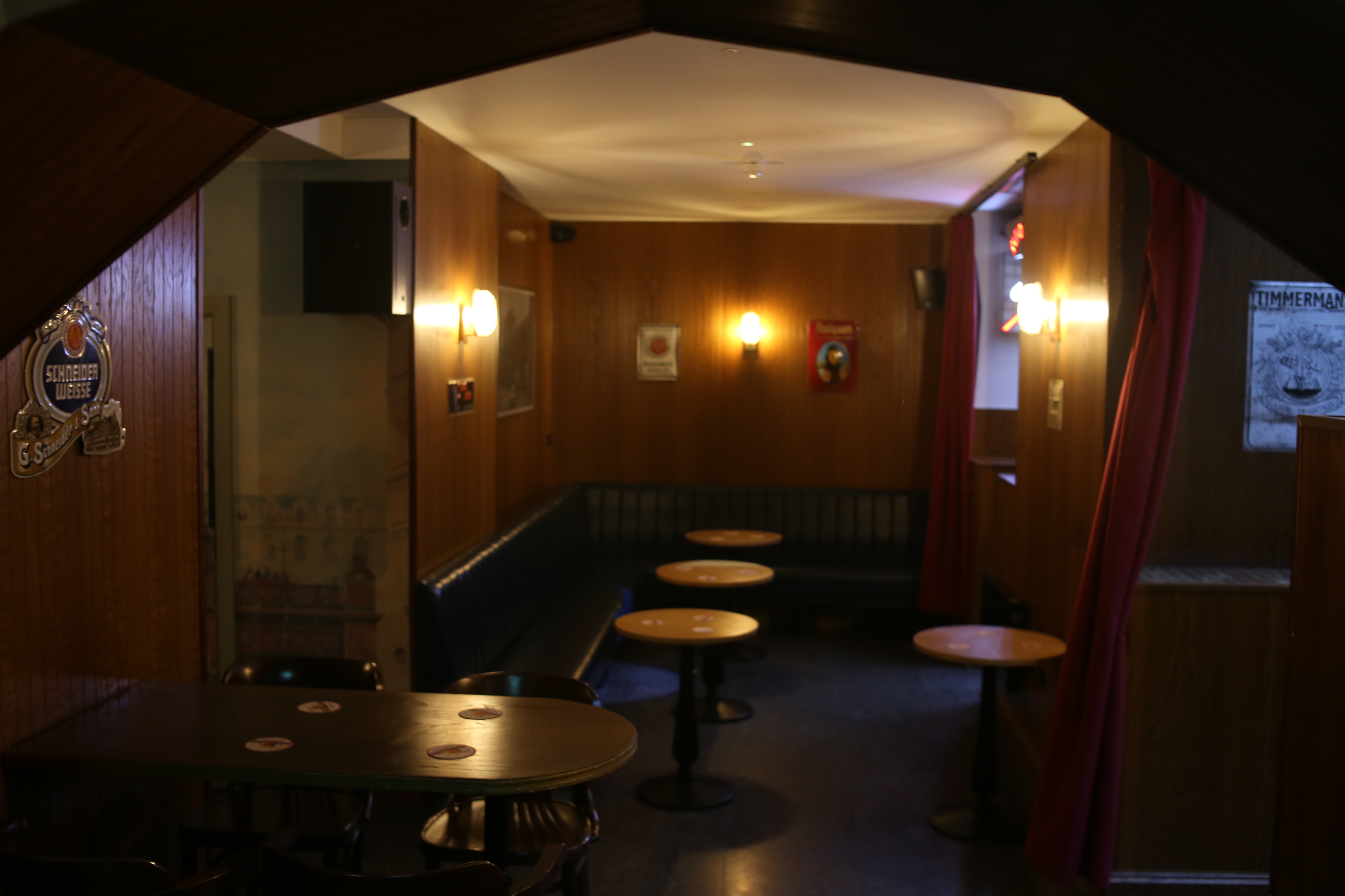 Cozy Basement Hire in Farringdon Tap for intimate gatherings and networking events.