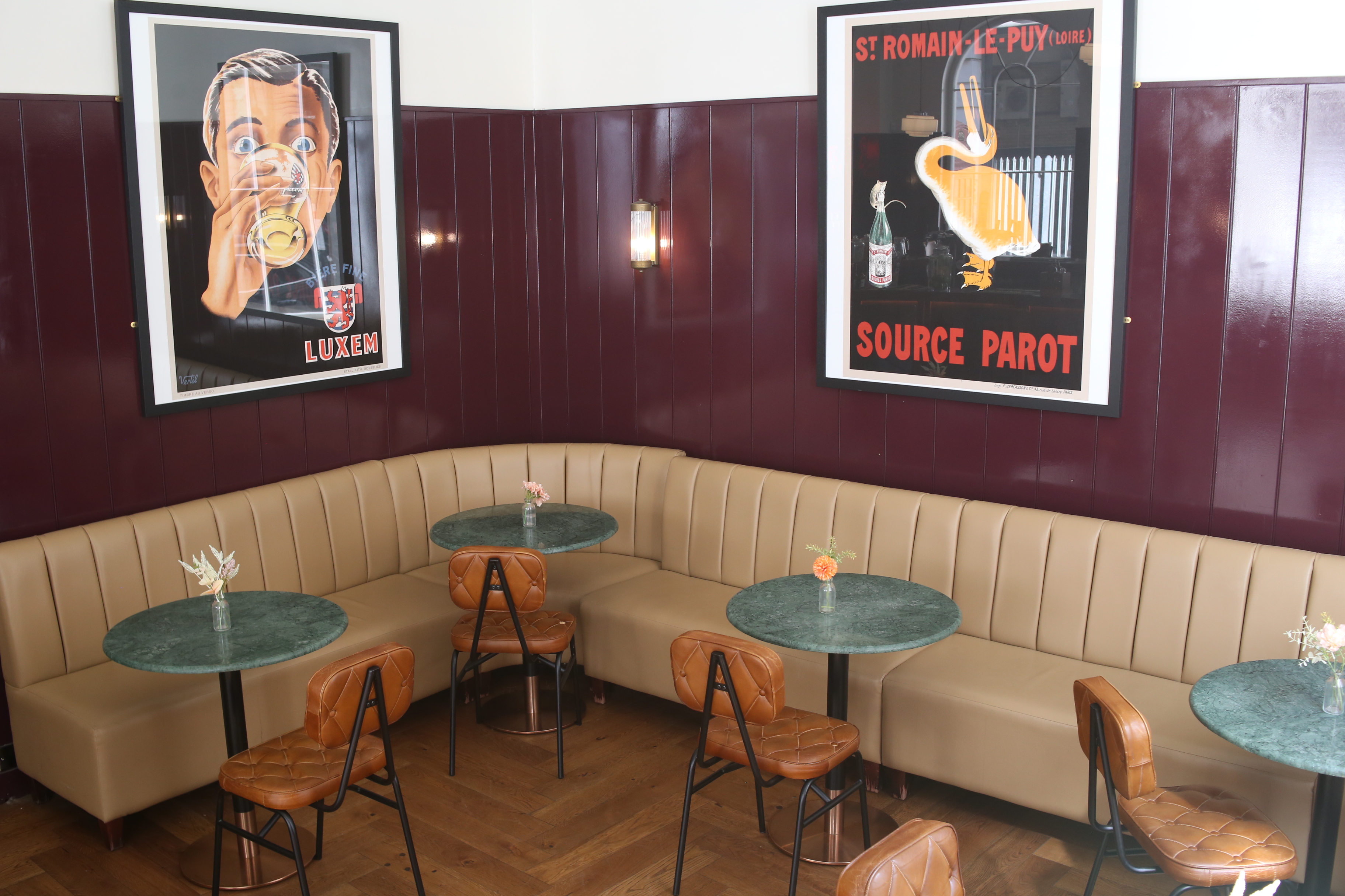 Stylish meeting space in The Bolter, ideal for creative gatherings and networking events.