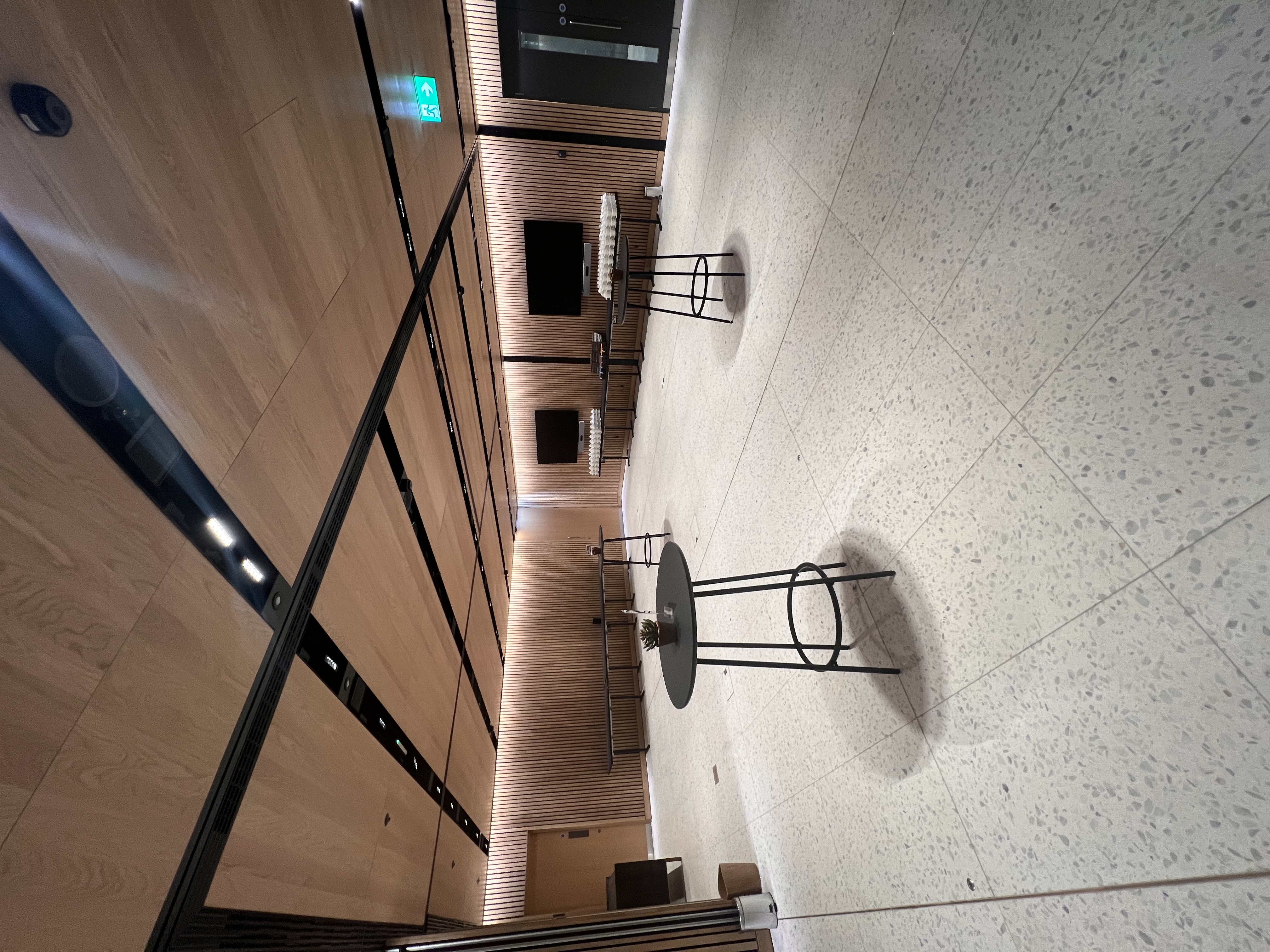 Think Tank and Tank Rooms - c35qtupwlc0.jpg