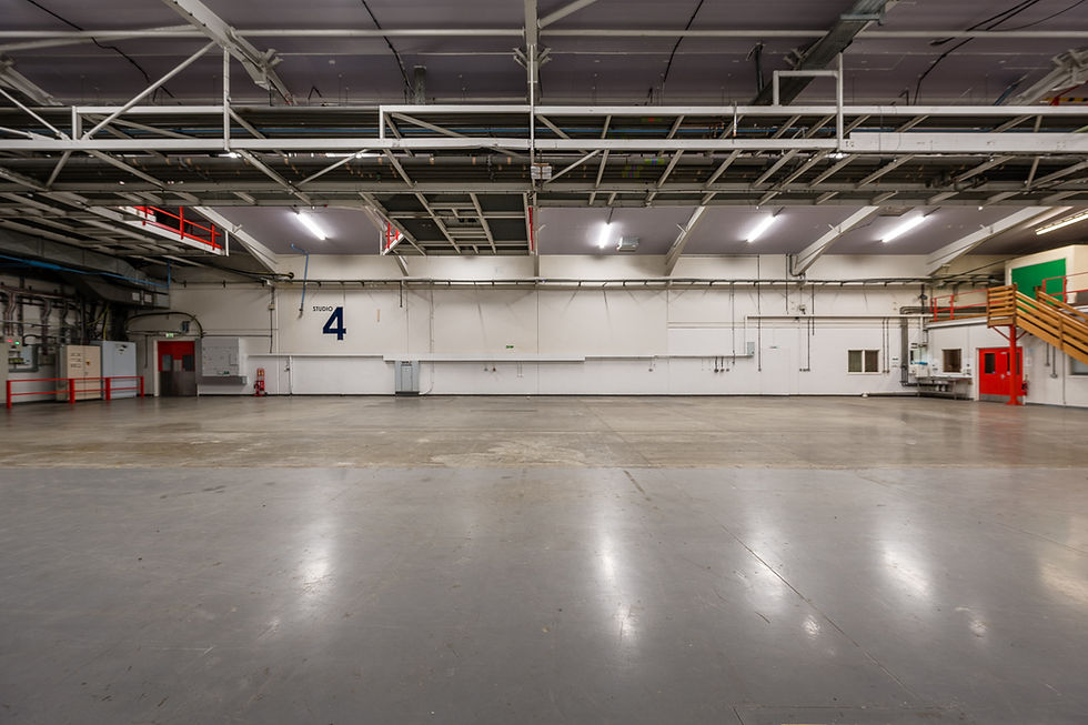 Spacious Studio 7 venue in London for trade shows and corporate events.