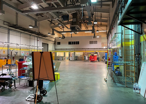 Spacious industrial workshop in London North Studios for training and team-building events.