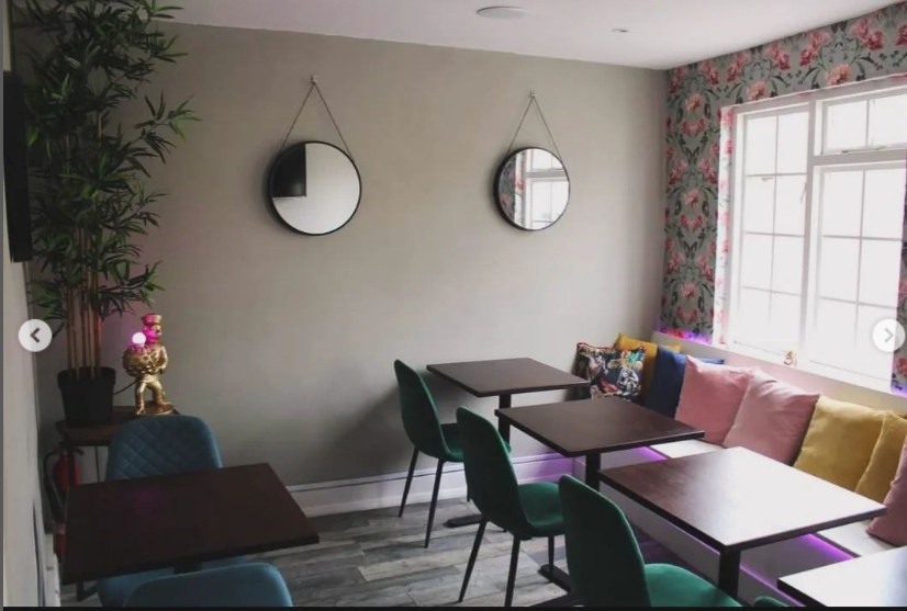 Cozy meeting space at Audrey's Jamaican Restaurant, ideal for workshops and gatherings.