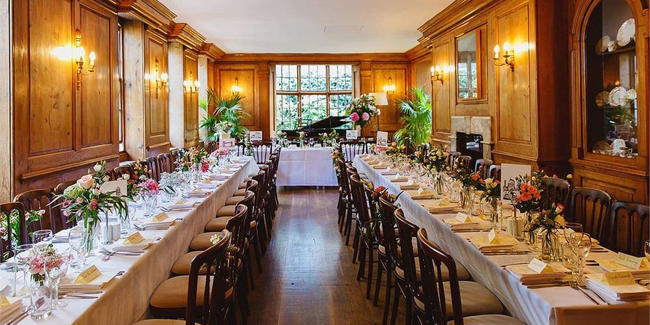 Elegant banquet hall with grand piano, perfect for sophisticated events and gatherings.