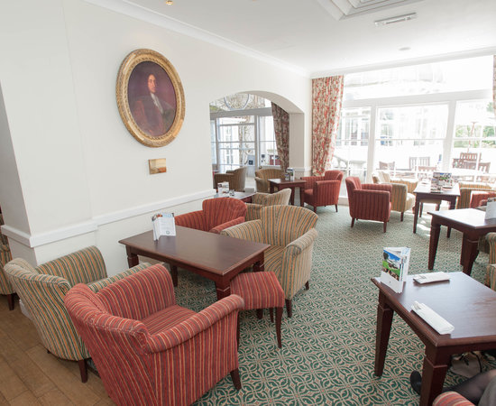 Terrace Bar at West Lodge Park Hotel, elegant lounge for networking events and meetings.