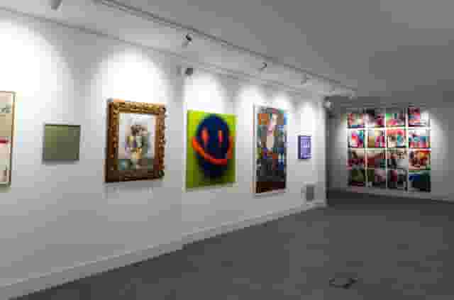 Helm Gallery