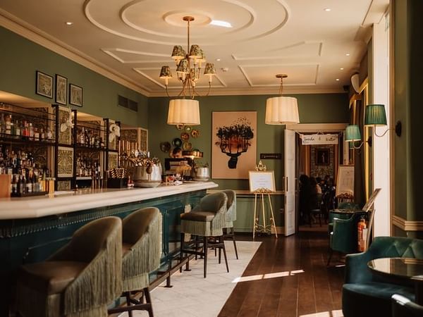 Stylish bar area at Richmond Hill Hotel, ideal for networking events and gatherings.