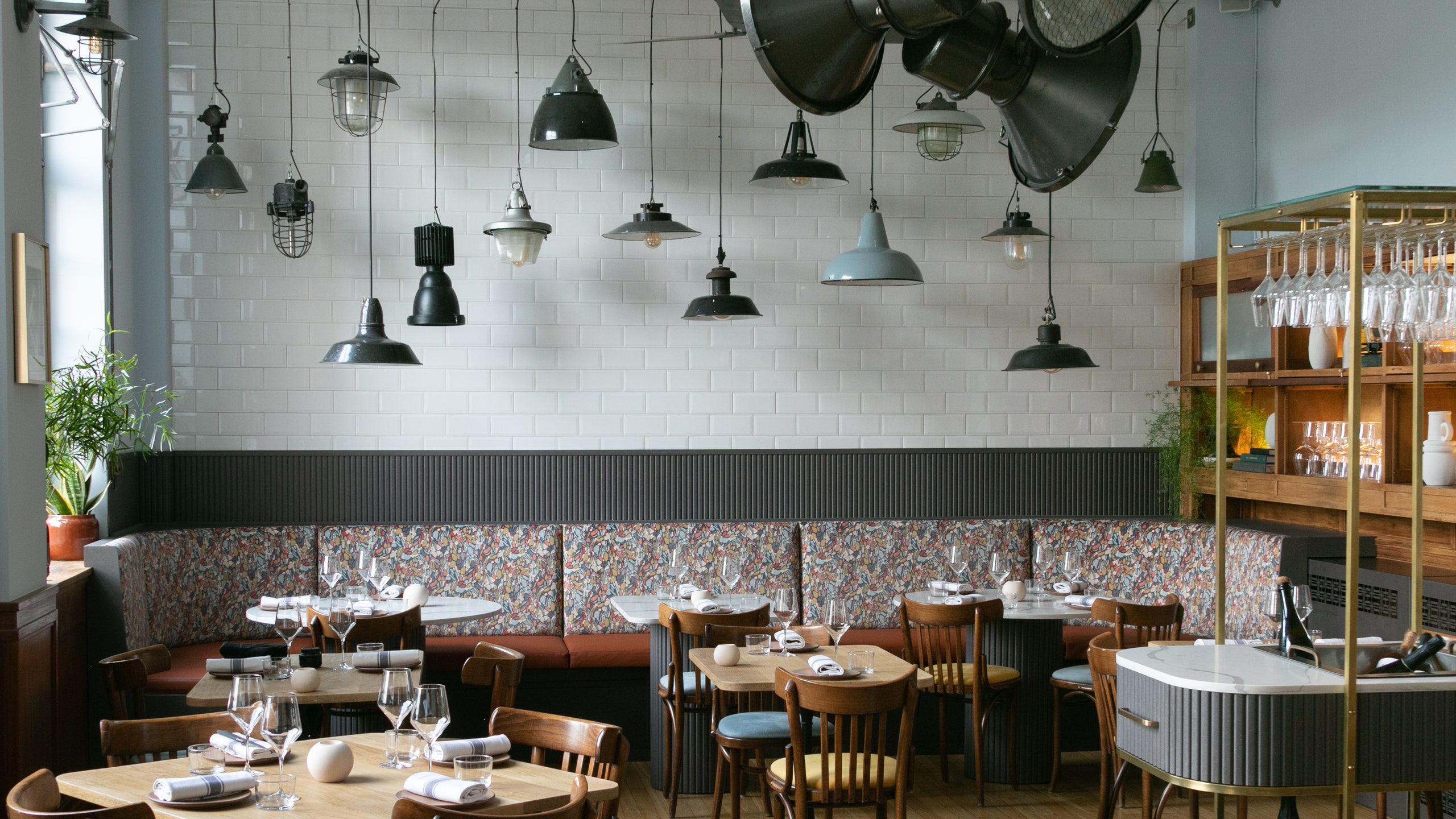 Stylish bar interior at Eli's Restaurant, perfect for intimate gatherings and corporate events.