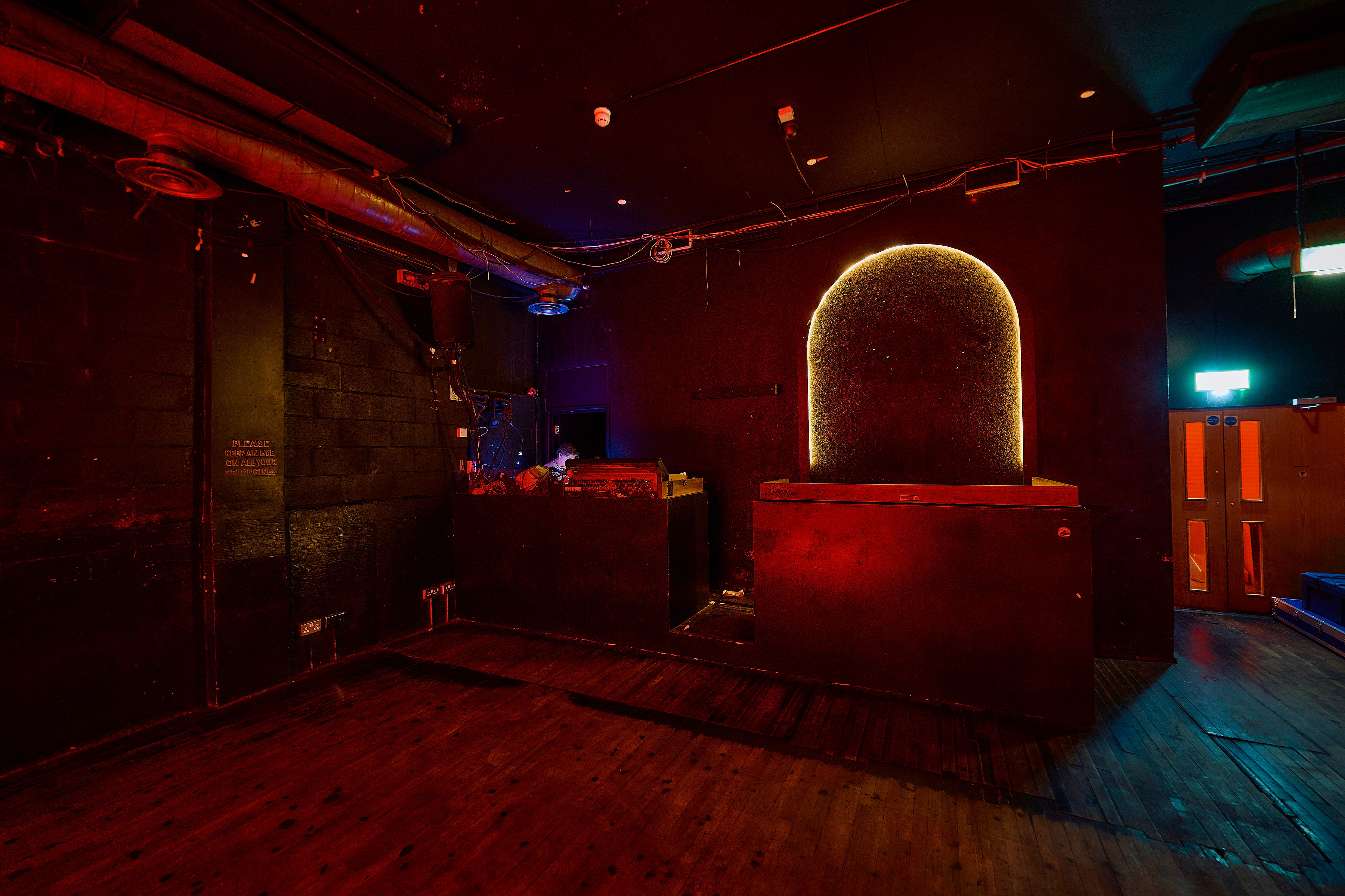 The Live Room - bl2m0sw4ip1.jpg