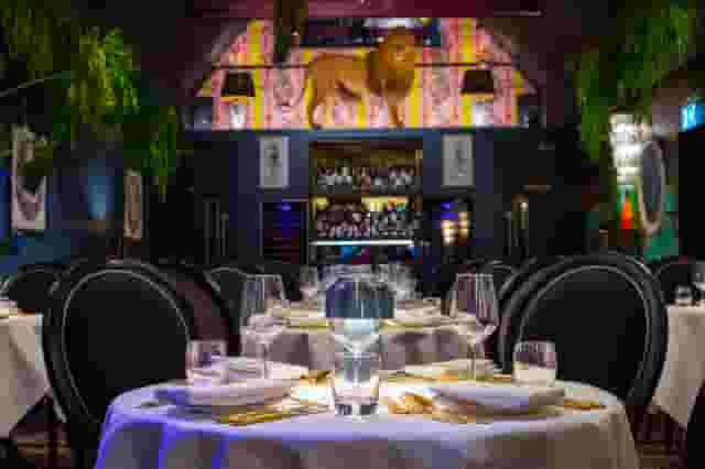 Hux Hotel