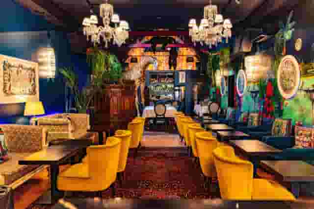 Hux Hotel