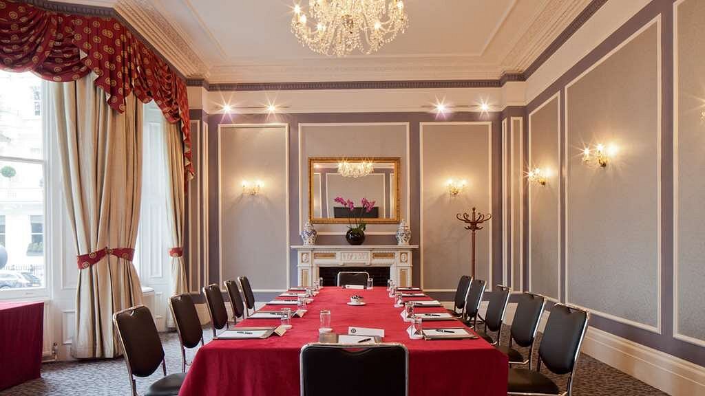Elegant meeting room at Gem Strathmore Hotel, ideal for corporate events and gatherings.