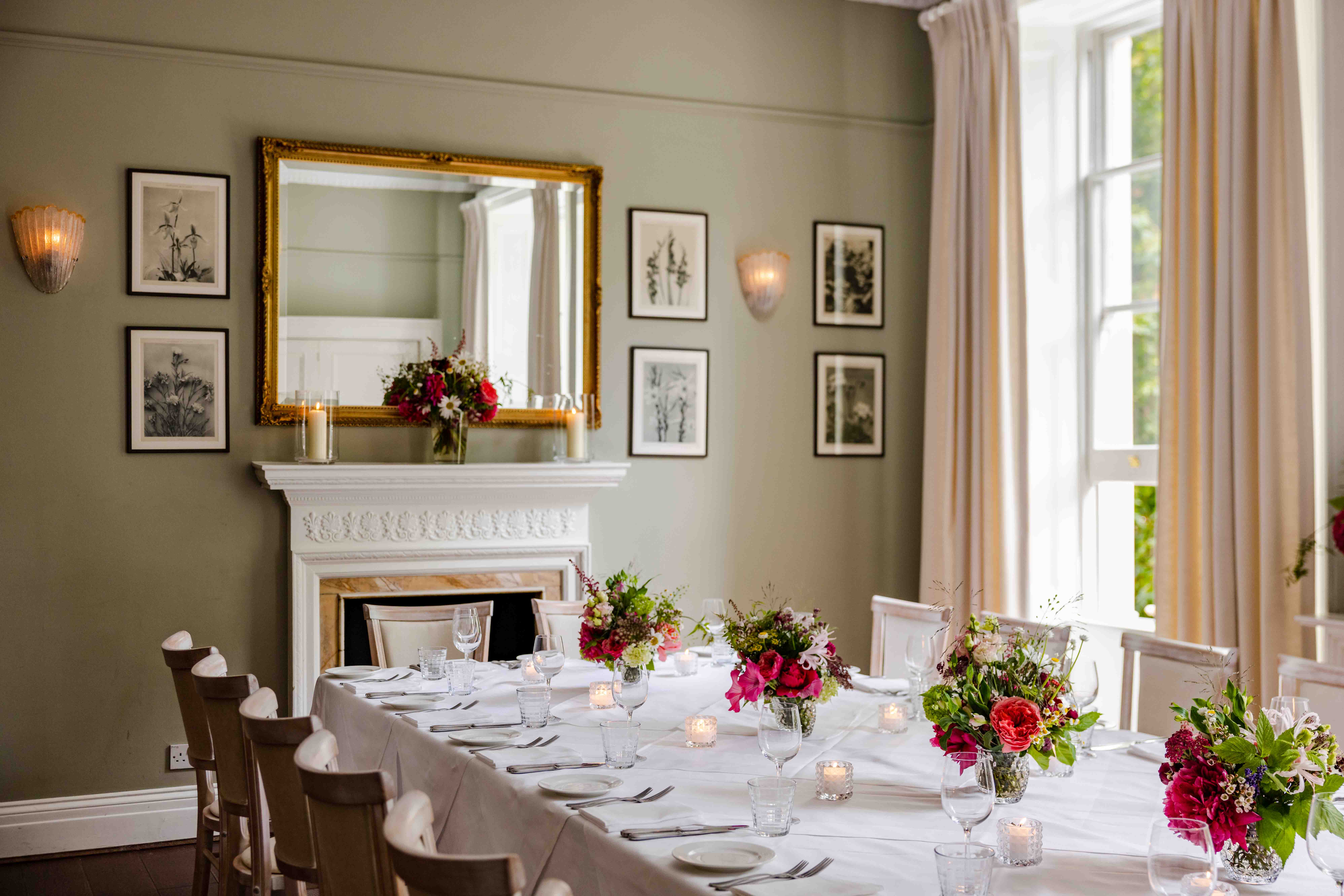 Salonik Room - h5eq1tmdlcg.jpg