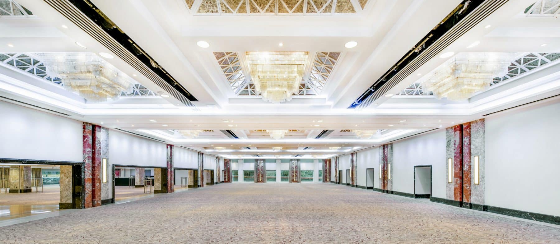 Large Meeting Room at Royal Lancaster London, spacious venue for conferences and banquets.