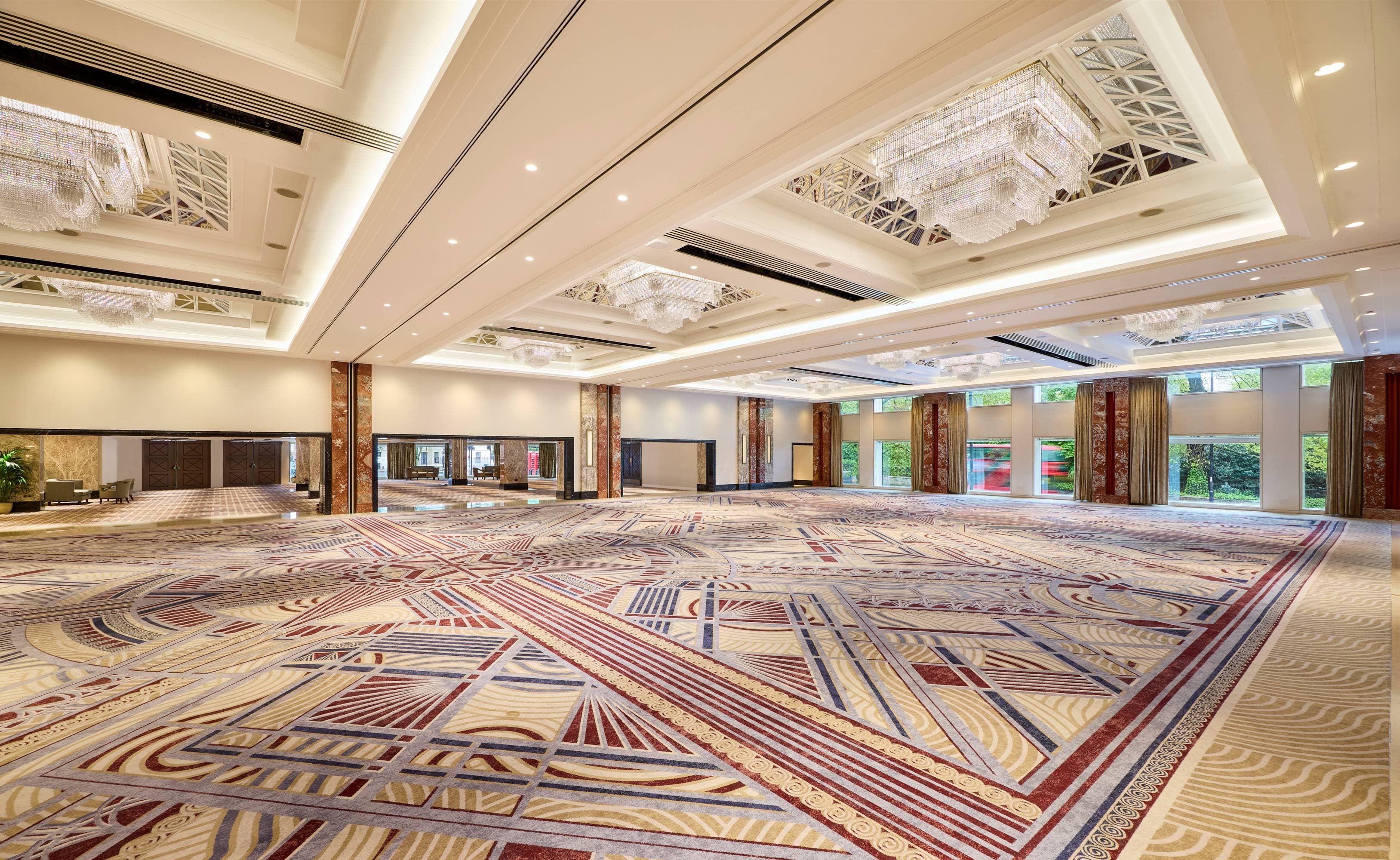Royal Lancaster London ballroom: pillar-free event space for corporate galas and trade shows.
