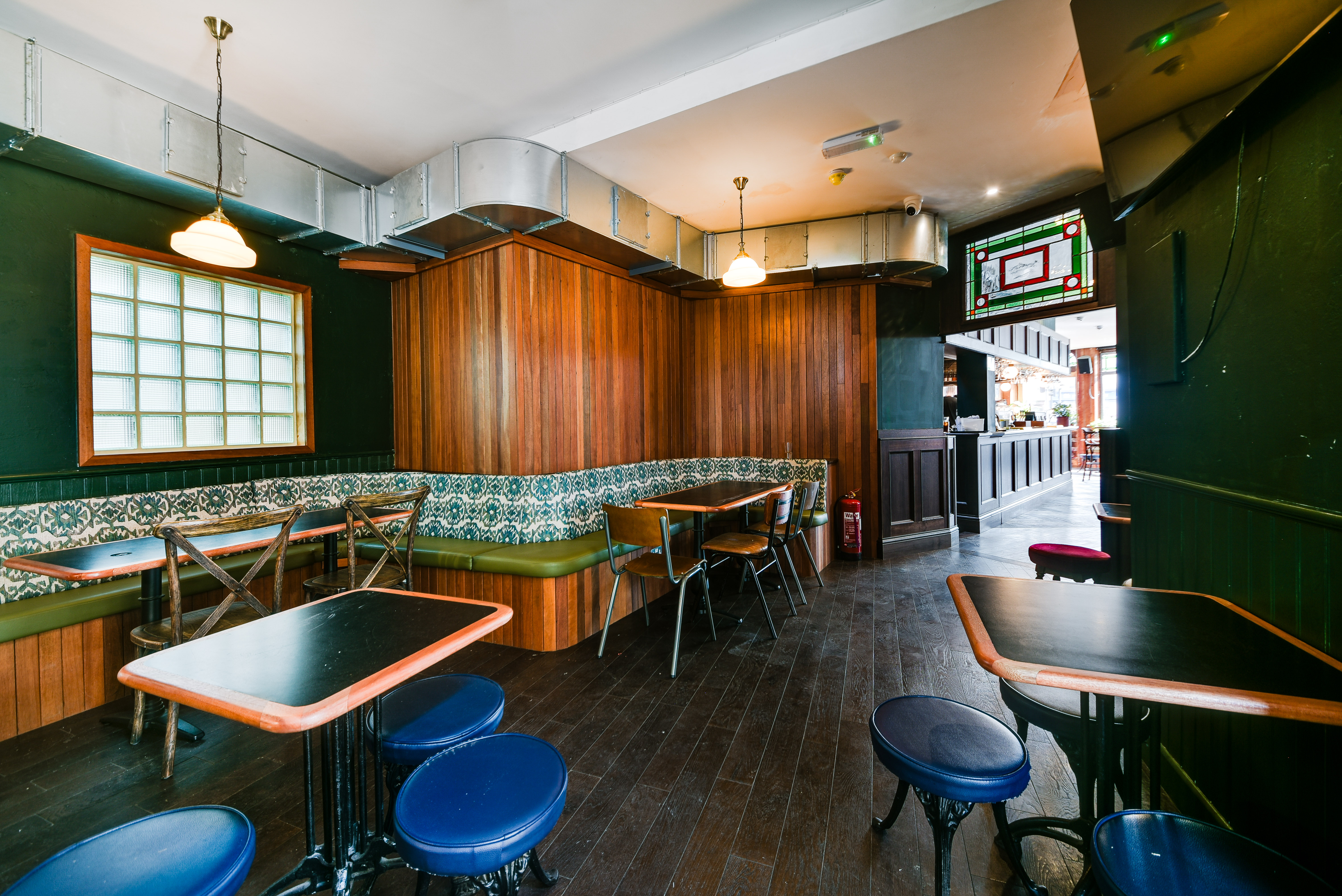 The Greyhound - yt0x24lijvg.jpeg