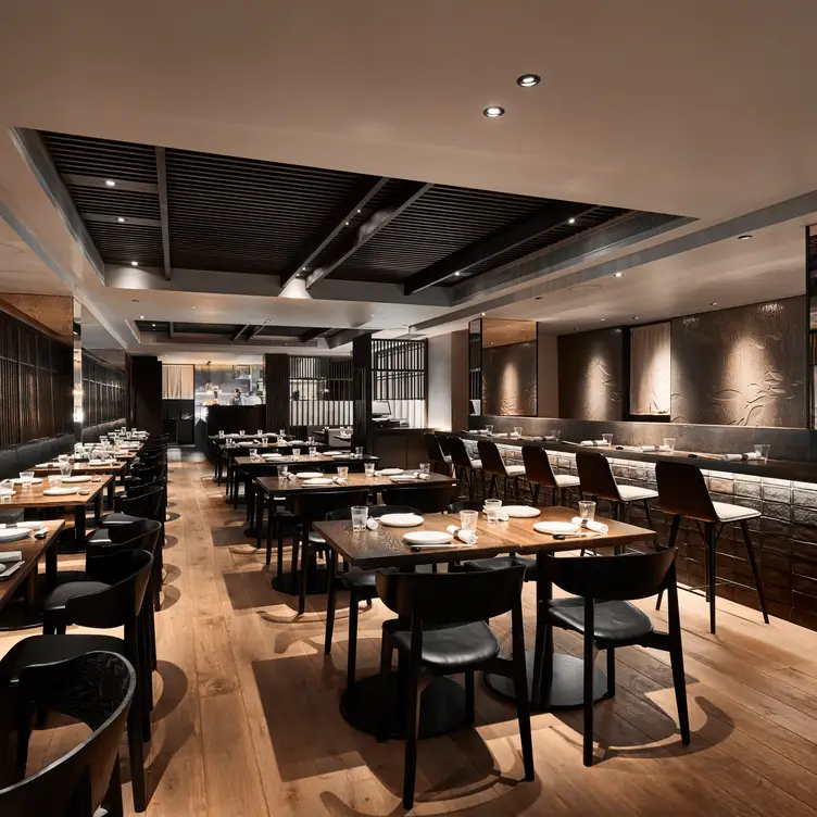Japanese fine-dining restaurant in The Prince Akatoki London, ideal for corporate events.