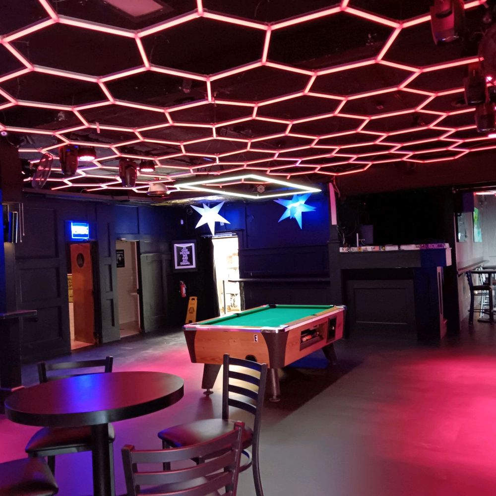 Smoking Patio near Hillcrest ...