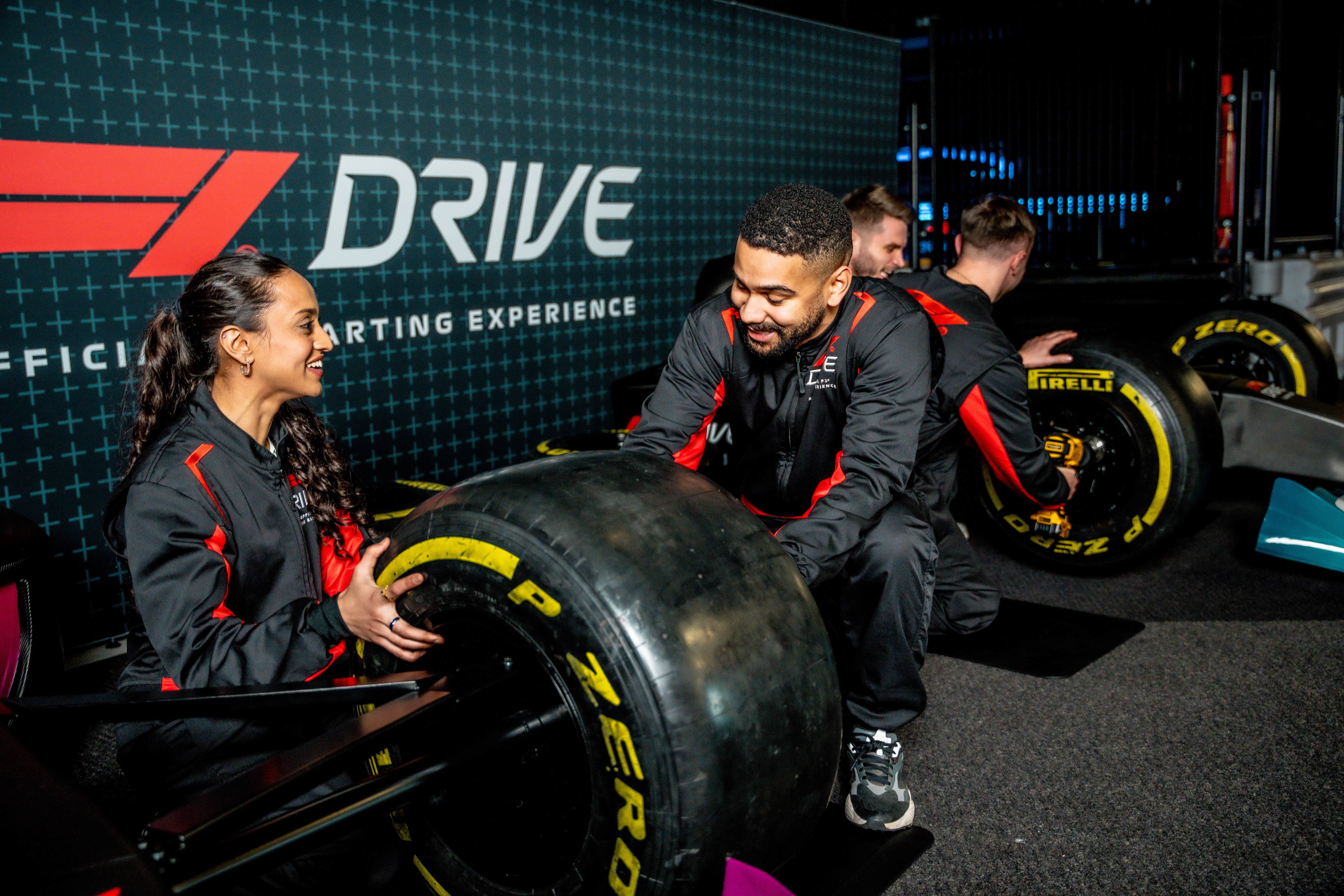 F1 DRIVE - London - 12t51wnsqjq.jpg