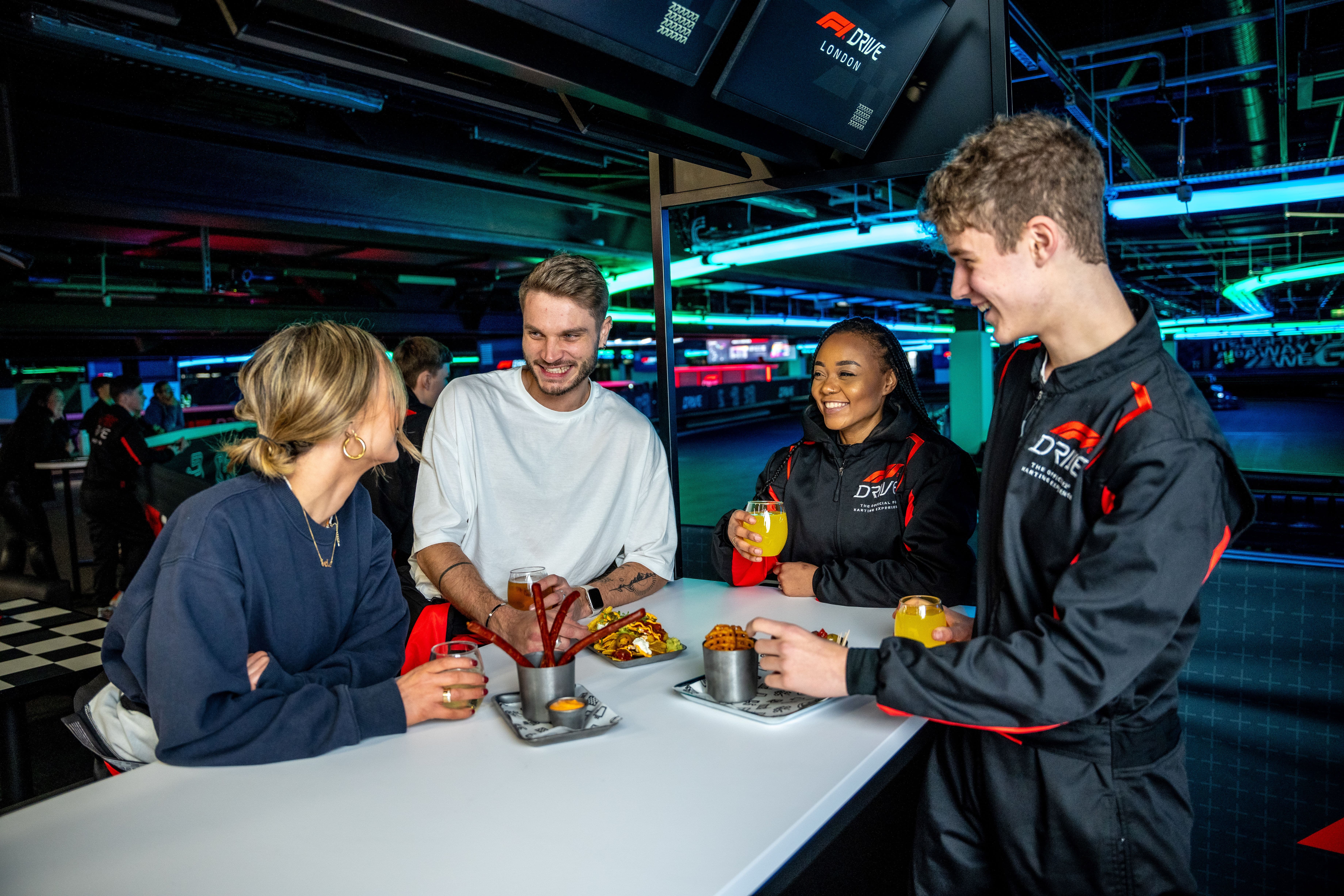 F1 DRIVE - London - estv3cw5wed.jpg
