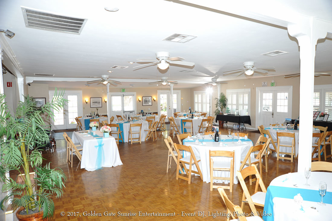 Historical Cottage event space with light blue accents, ideal for weddings and meetings.