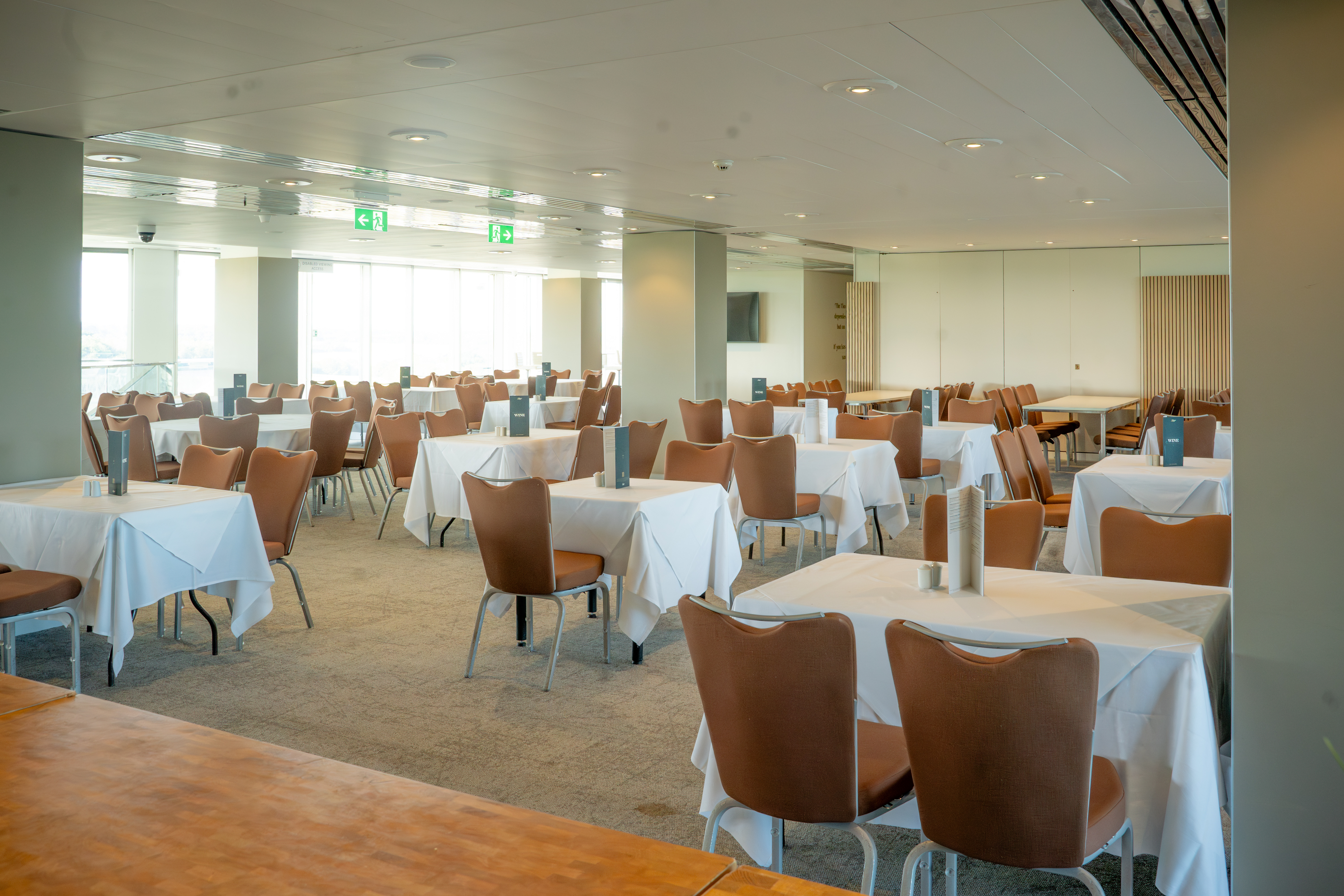 Blue Riband Room - tc0qravzuyr.jpg