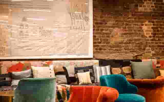 Ubuntu Lounge