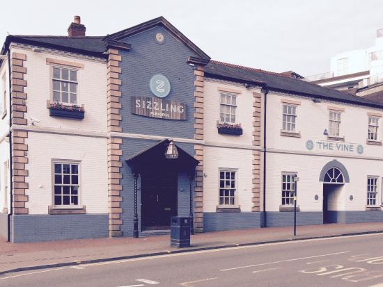 Charming rustic venue with modern amenities for intimate gatherings and events.