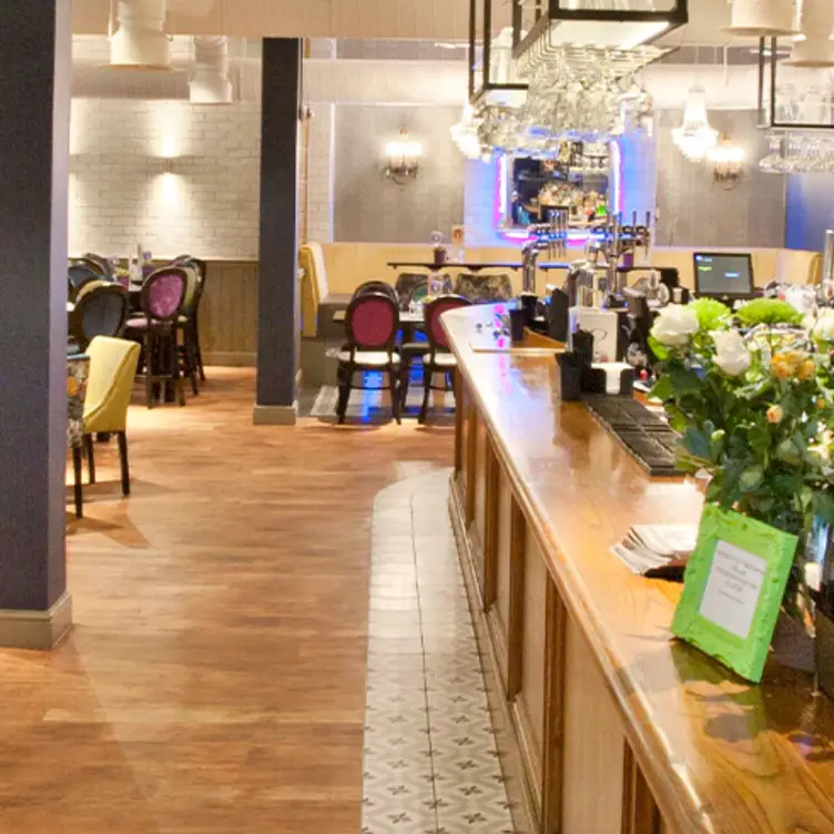 Slug & Lettuce - Harborne Restaurant ...