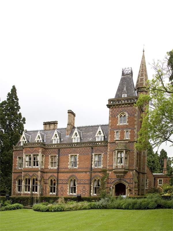 Historic Brownsover Hall Hotel's Wine Glass, perfect for upscale weddings and events.