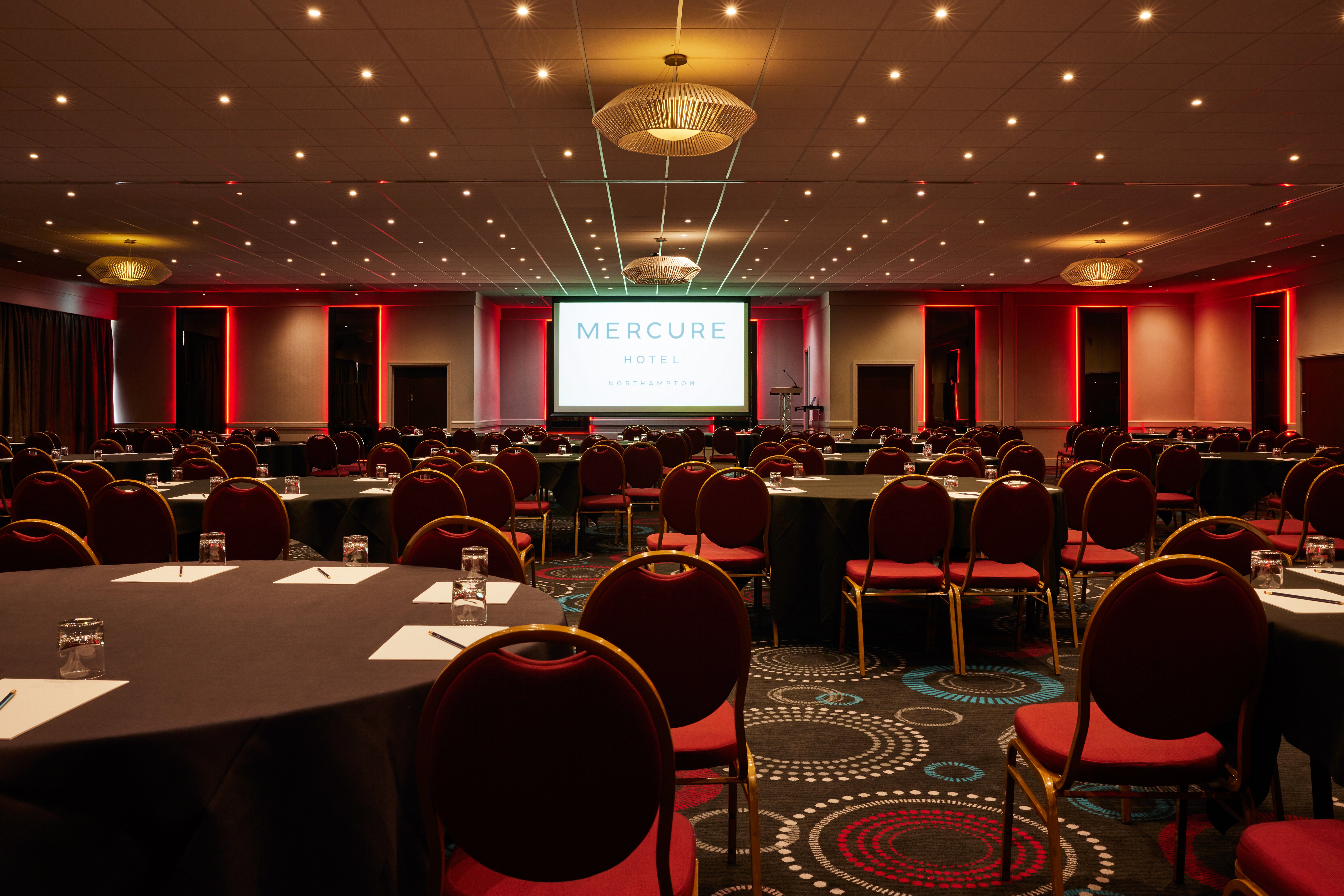 Buckingham Suite - gd3efwaepnq.jpeg