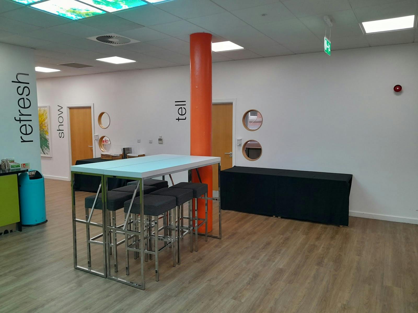 thestudio Birmingham - >Martin Roberts</a>