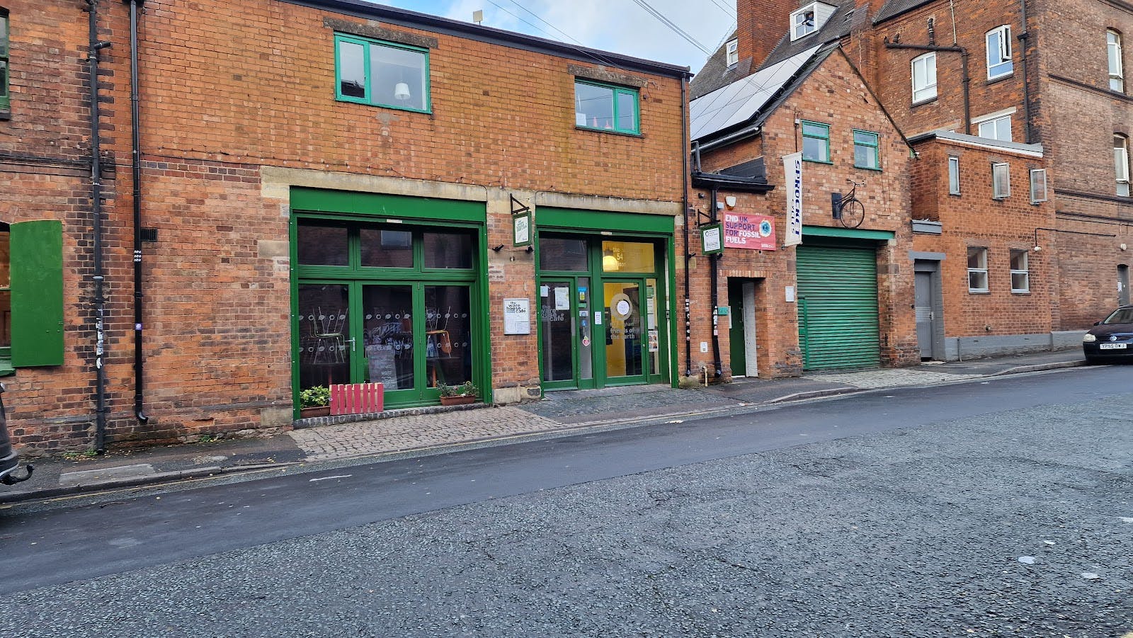 The Warehouse - >Philip Richards</a>