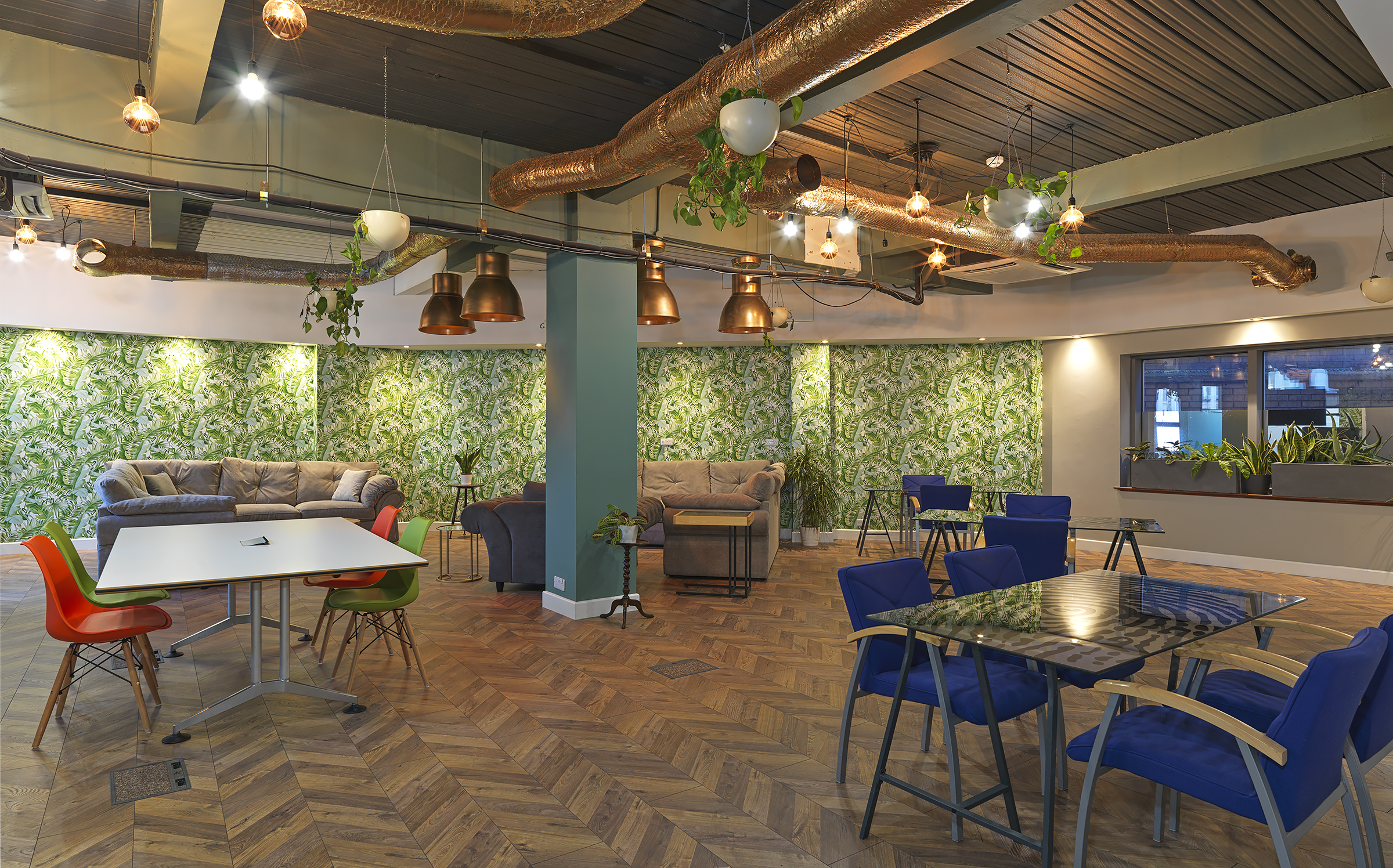 The Hub on the Square - aelpjd4t3vl.jpg