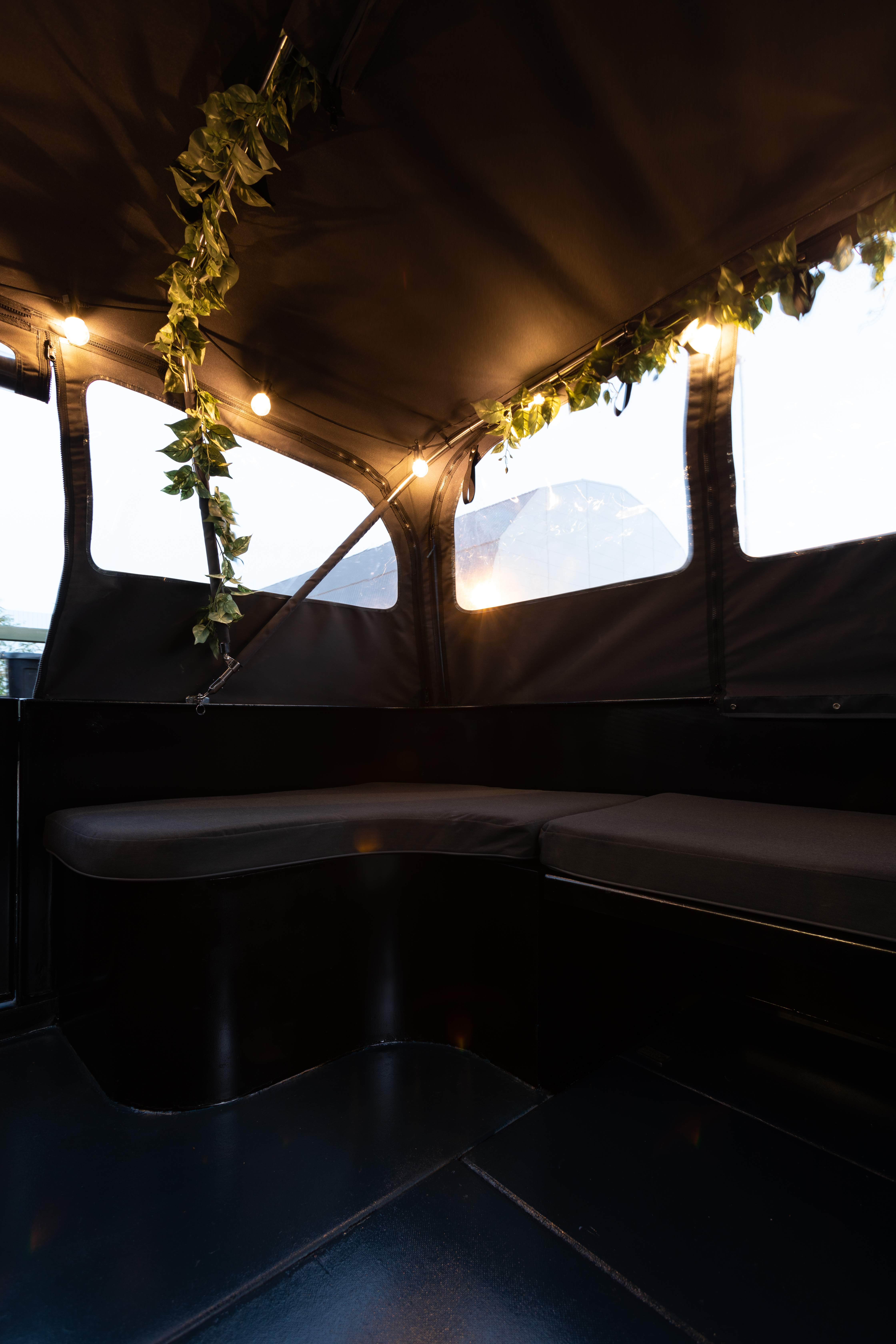 A Floating Mobile Event Space - vifzx1ntqk2.jpg