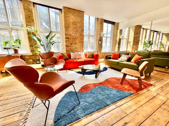 Breakout space