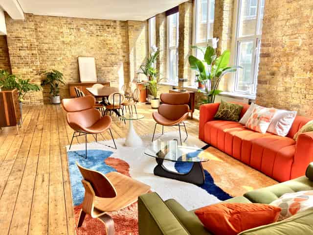 Breakout space