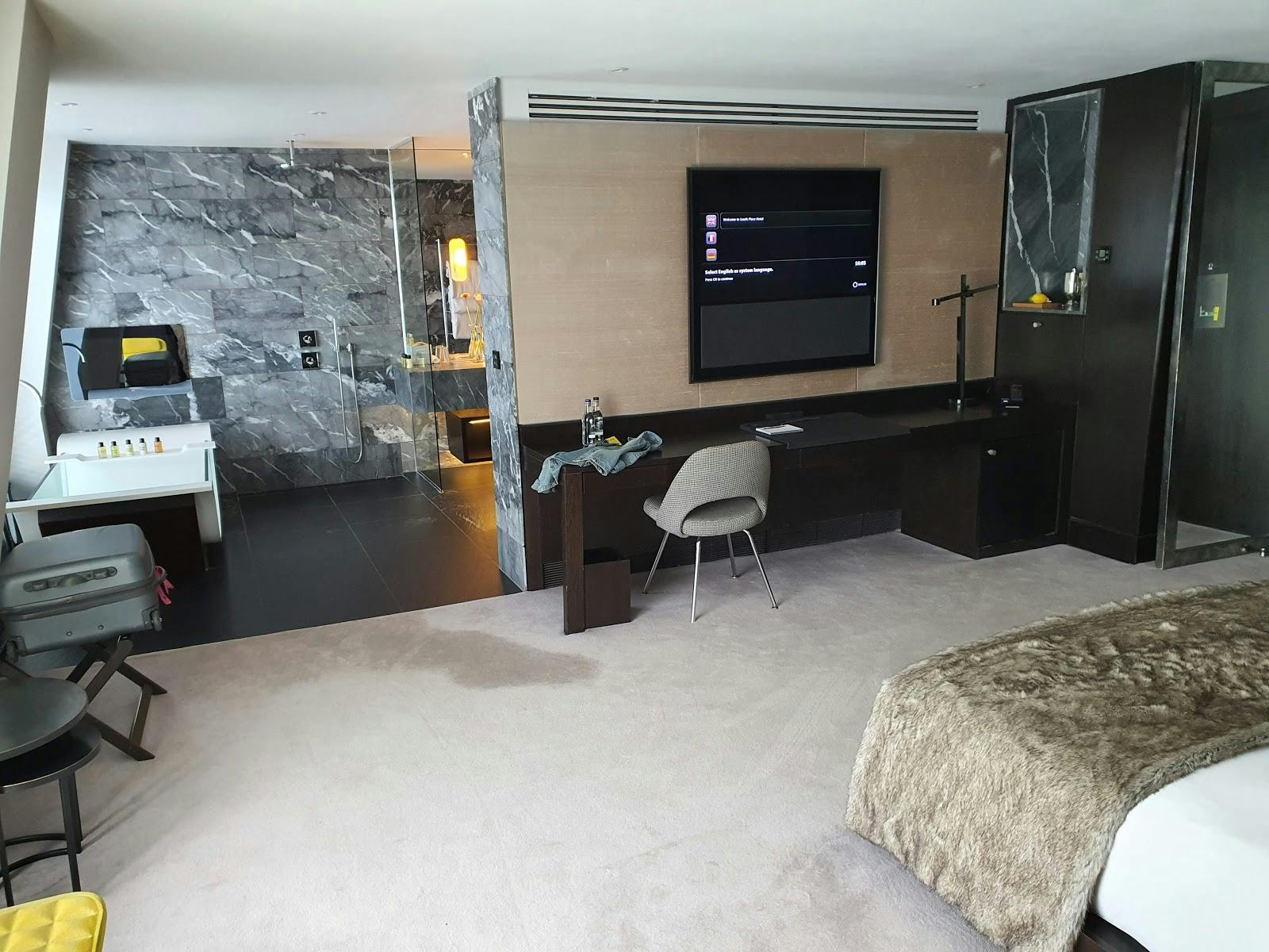 South Place Hotel - >Amar Trivedi</a>