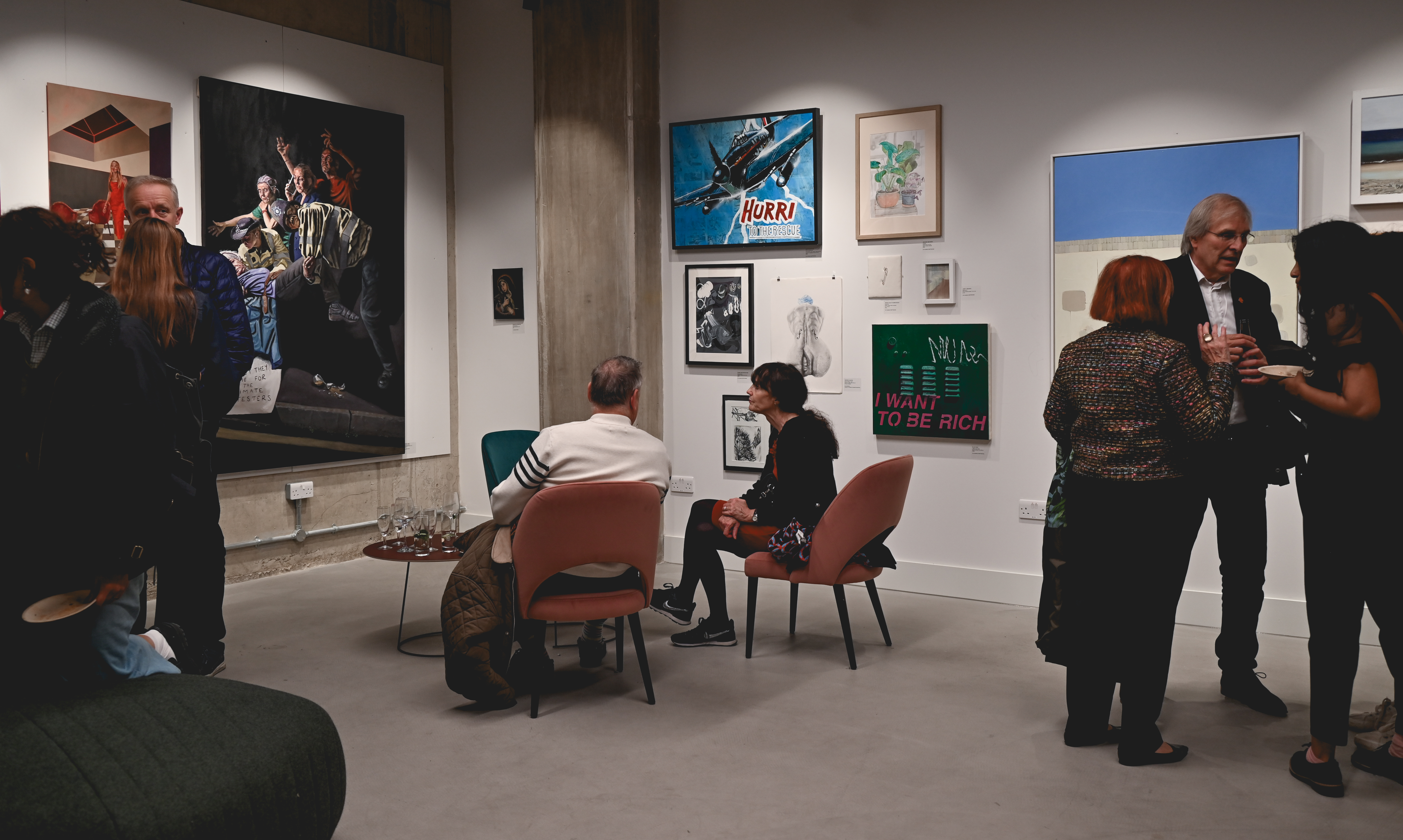 Vibrant art gallery in The Art Academy, ideal for networking events and receptions.
