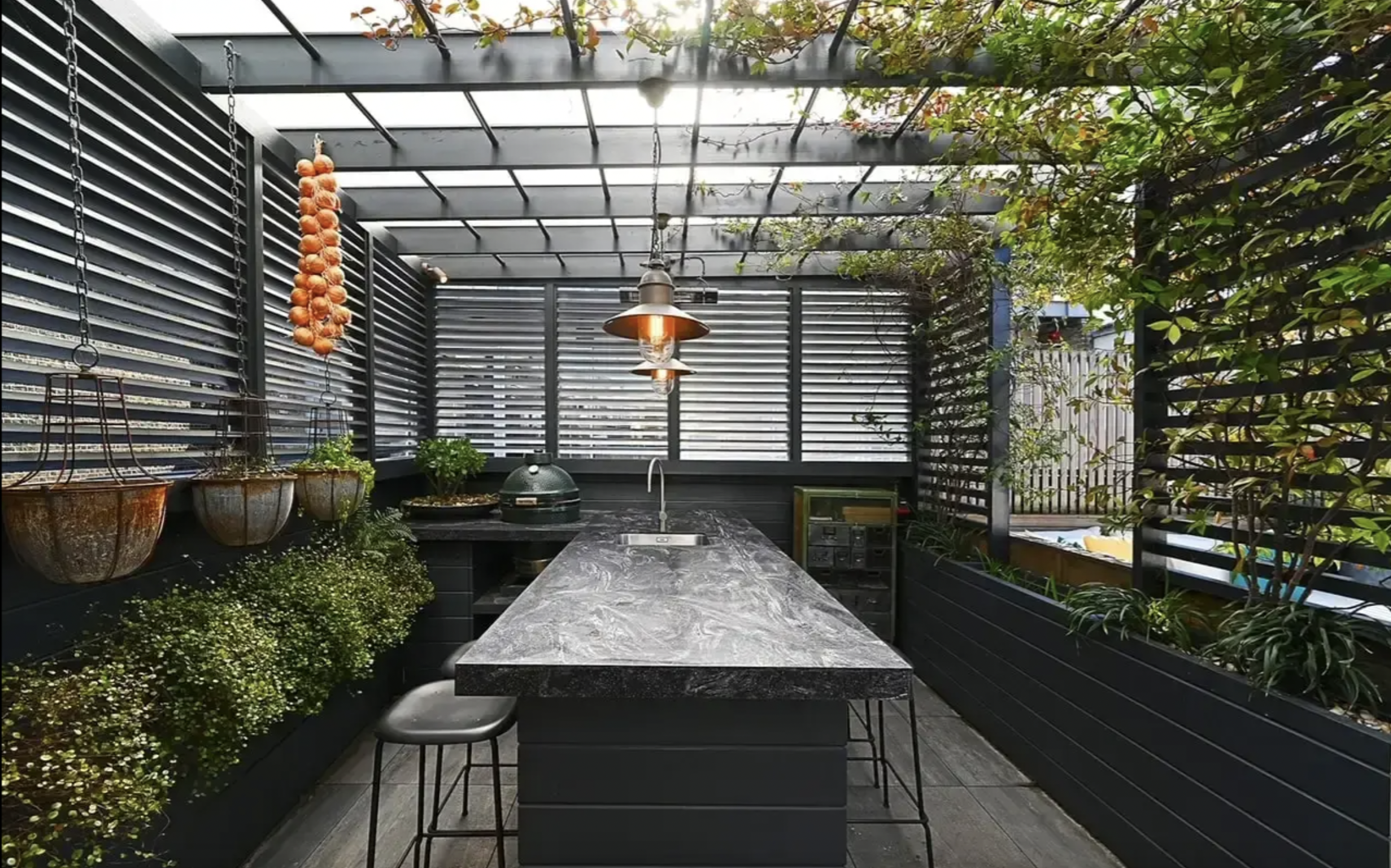 Living Area - o1at034gvxq.png