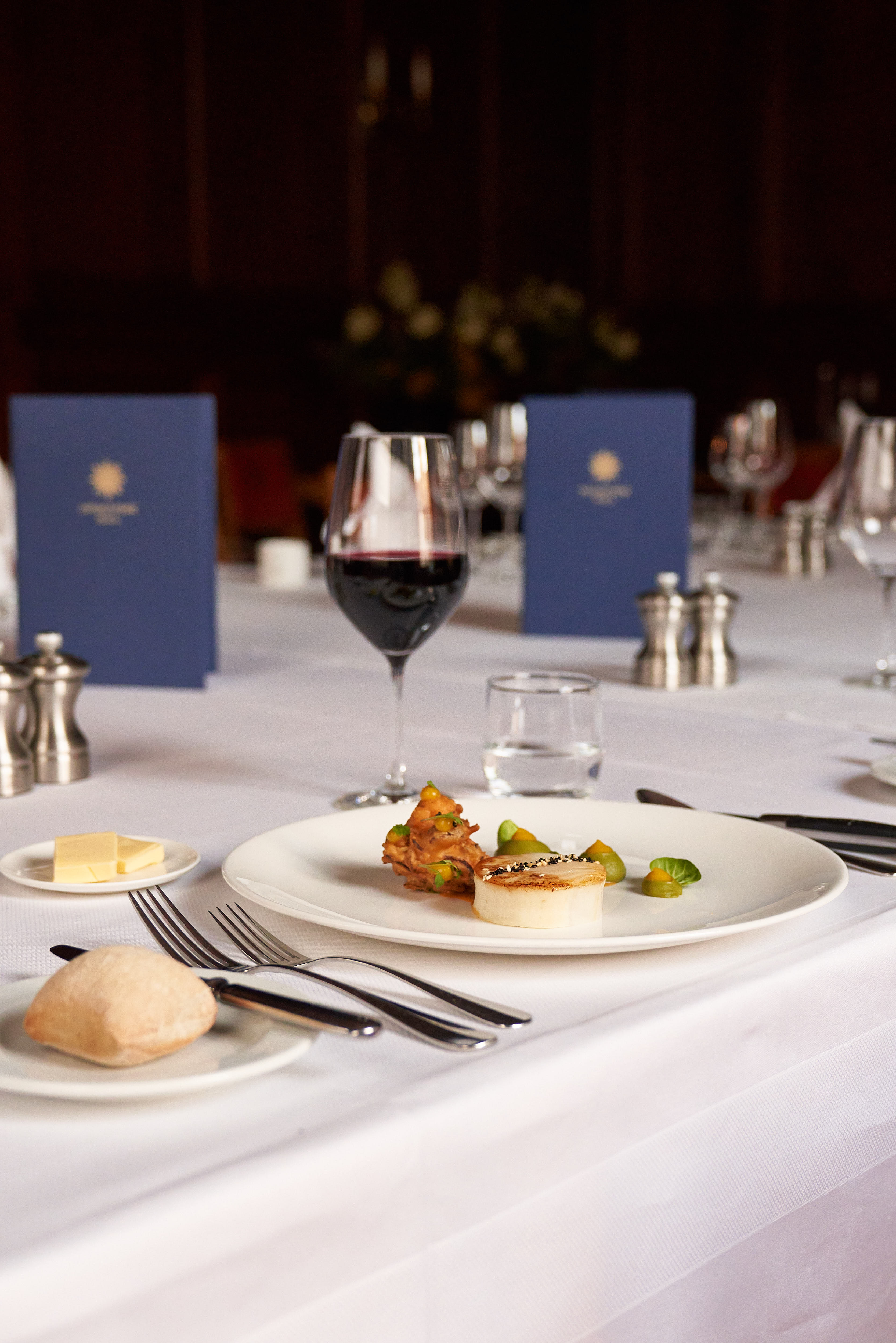 Old Court Room - c24hzq5pglv.jpg