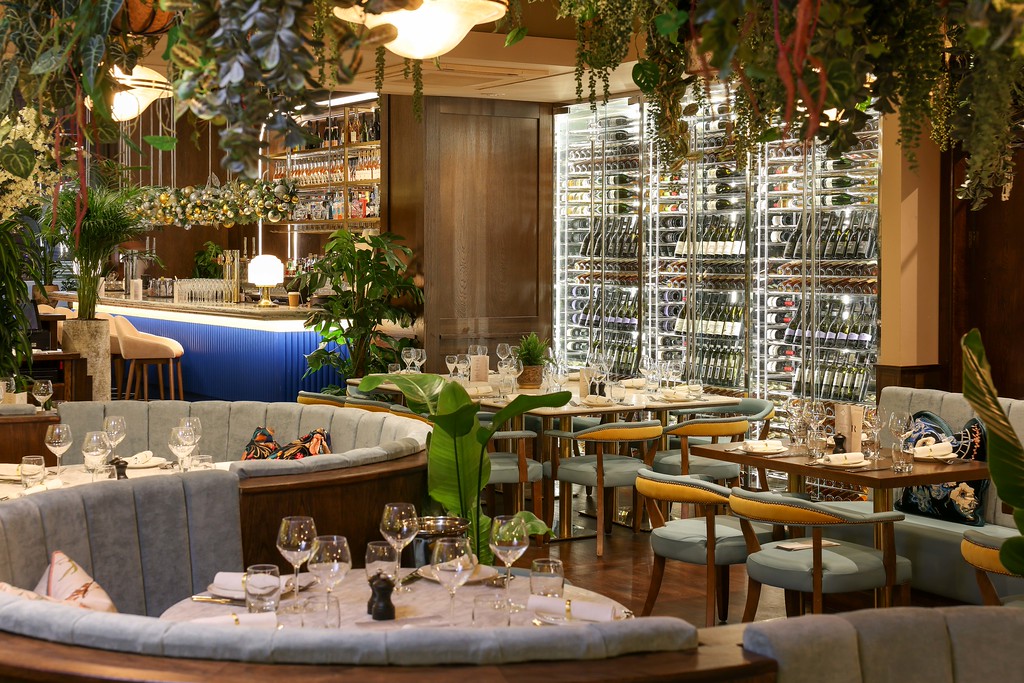 Restaurant - a515c503-d5af-42cf-b826-352c22369e08.jpg