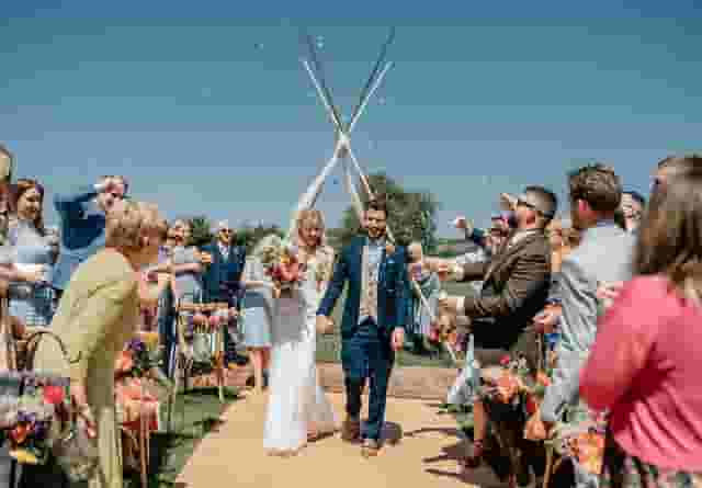 Belcote Farm Tipi Weddings