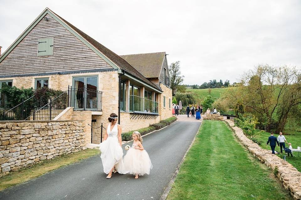 Wedding Barn in Deer Park Hall: charming stone venue for outdoor weddings and events.