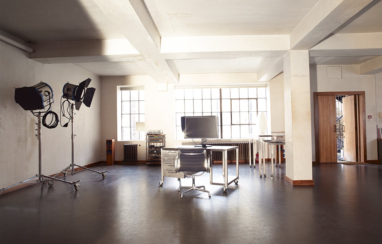 Versatile event space with natural light for creative meetings and workshops.