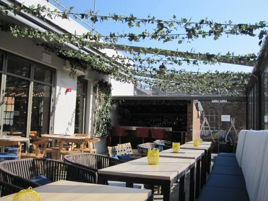 Stylish outdoor restaurant venue in Saint Pauls House, perfect for events and gatherings.